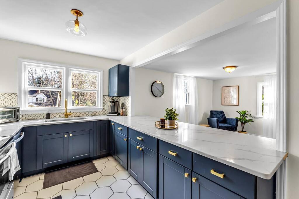 Fully Renovated 4 Bed Buena Vista House Near Wfu Villa Winston-Salem Dış mekan fotoğraf