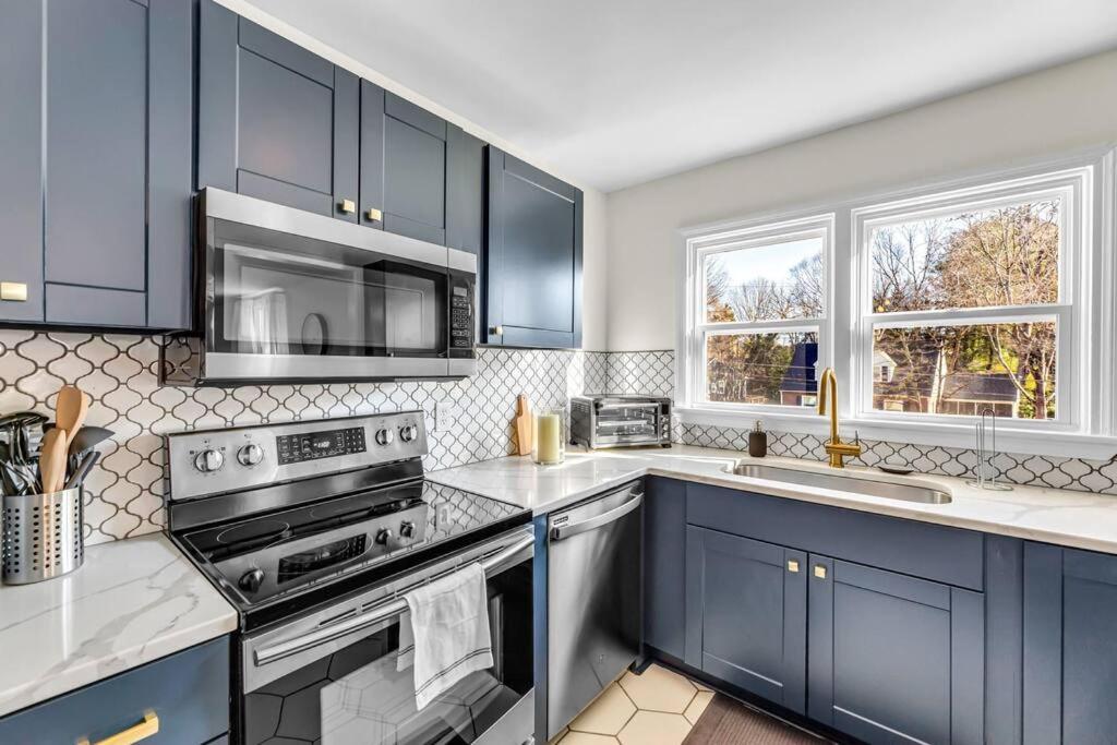 Fully Renovated 4 Bed Buena Vista House Near Wfu Villa Winston-Salem Dış mekan fotoğraf
